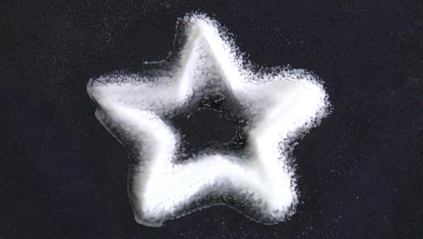 東京理工改進(jìn)桌面3D打印機(jī)，用冰塊打印小型結(jié)構(gòu)和形狀